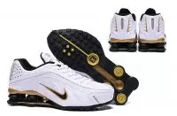 nike shox r4 chaussures hommess gold white